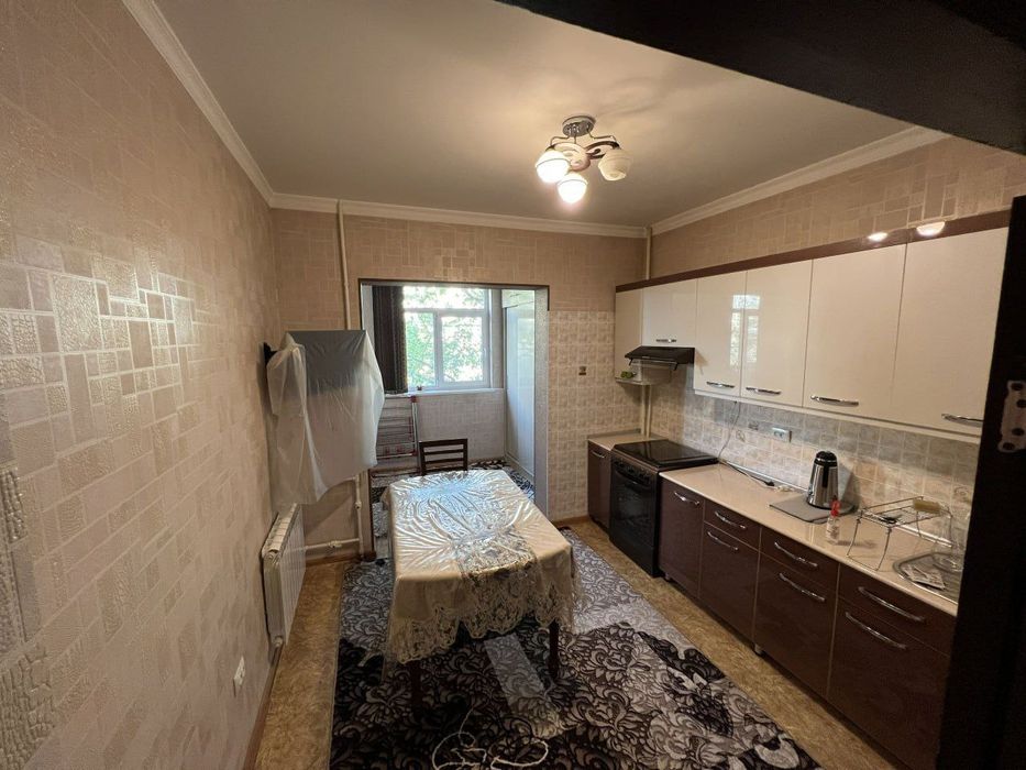 112м2 4комн сергели 7 метро 4я станция 3этаж ремонт средний