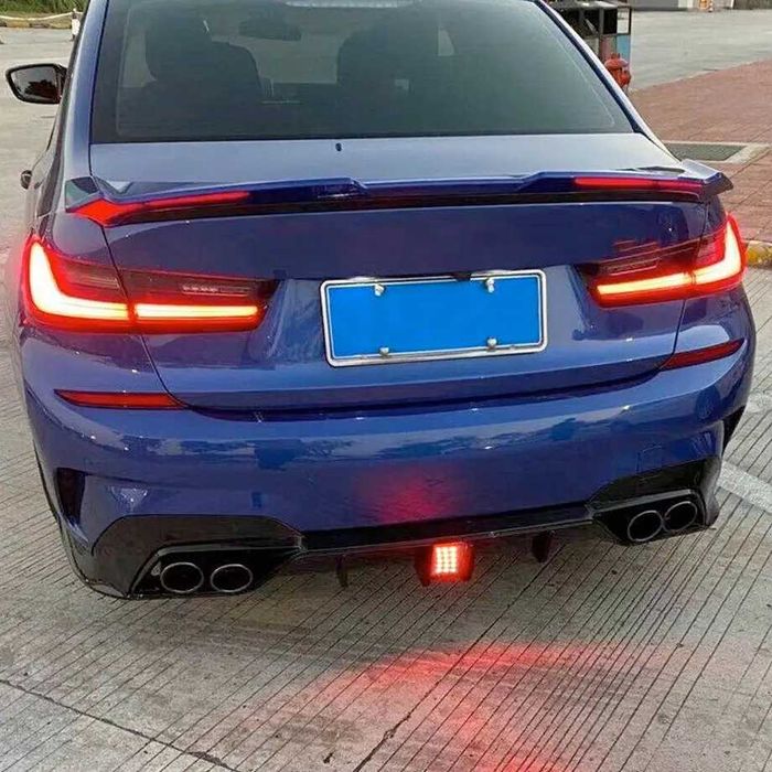 Difuzor LED cu Splitere Bara M BMW G20 G21, Evacuari Duble, 340 style