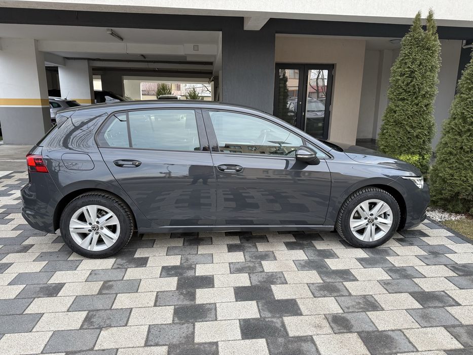 Volkswagen  Golf Life 2.0 TDI 8 Tva Deductibil si Inclus