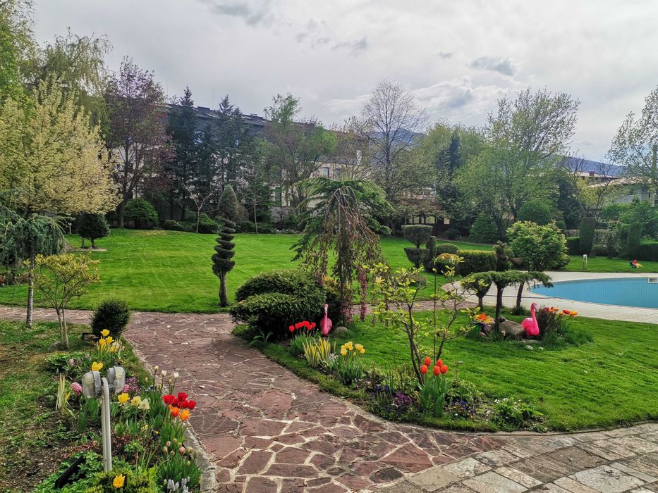 Дава се под наем Къща в София, Витоша - 300 кв.м за 61.2 € - Снимка #4