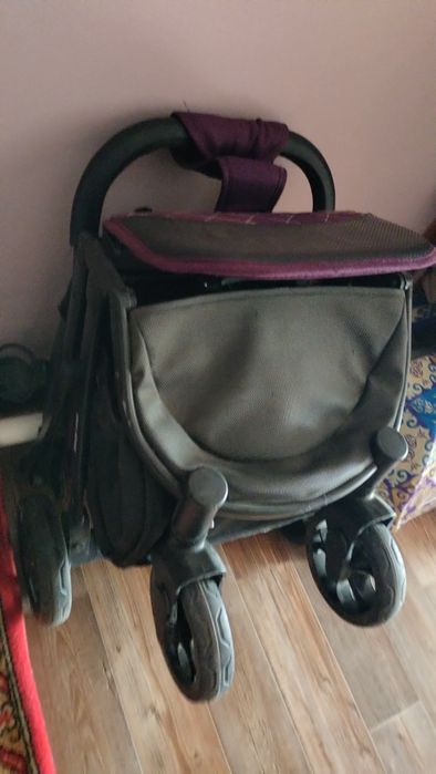 Продам детскую коляску