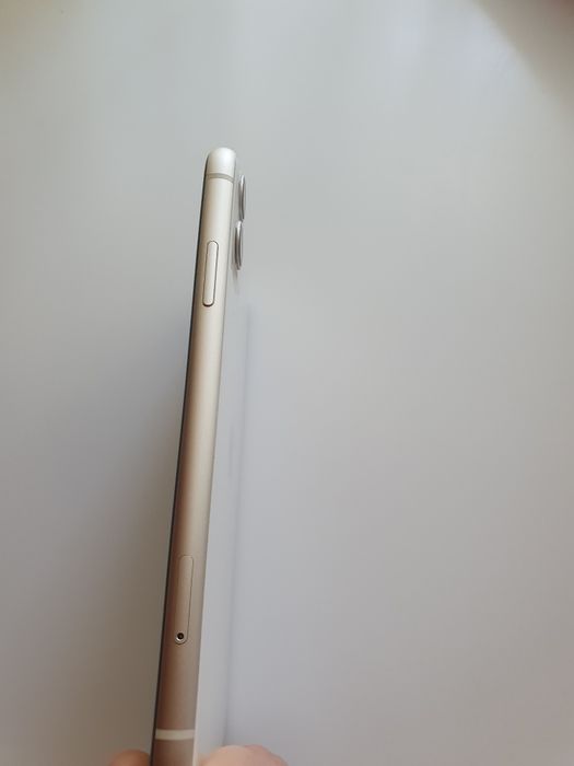 iPhone 11, 64 GB