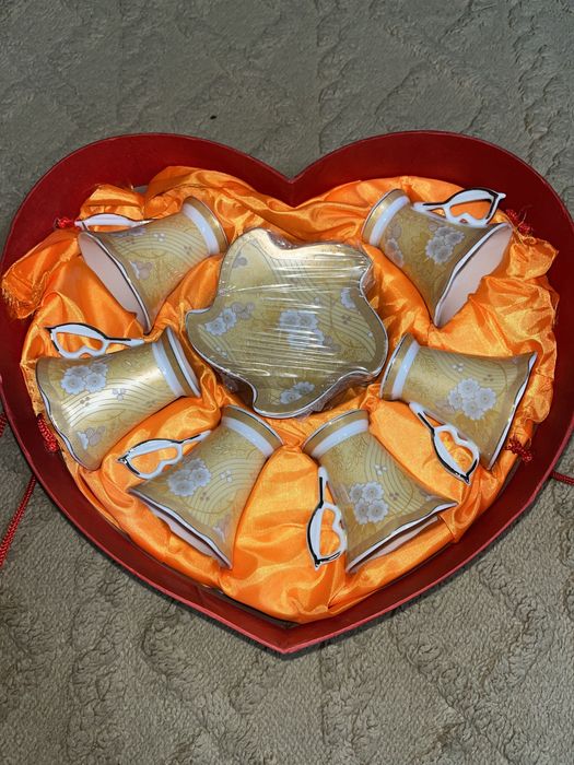 Продам сервиз на юбелей свадьба