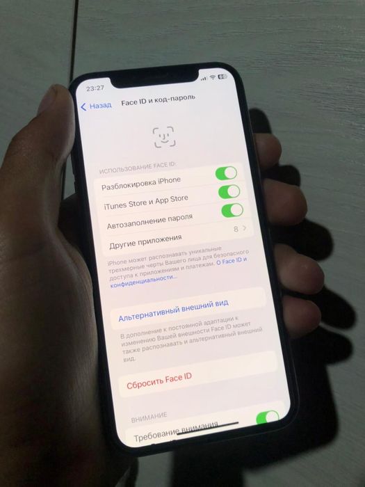 iPhone X с гарантией