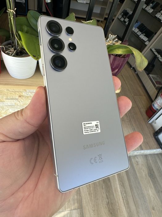 Samsung S25 Ultra 1TB/12gb Ram Titanium SilverBlue-100%baterie