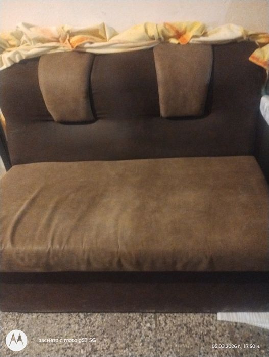 Продава се диван