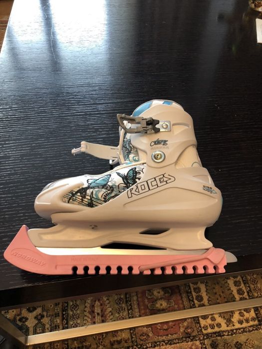 Коньки женские с красивым рисунком