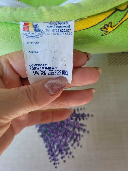 Cos bebe, cu capison detasabil, culoarea verde