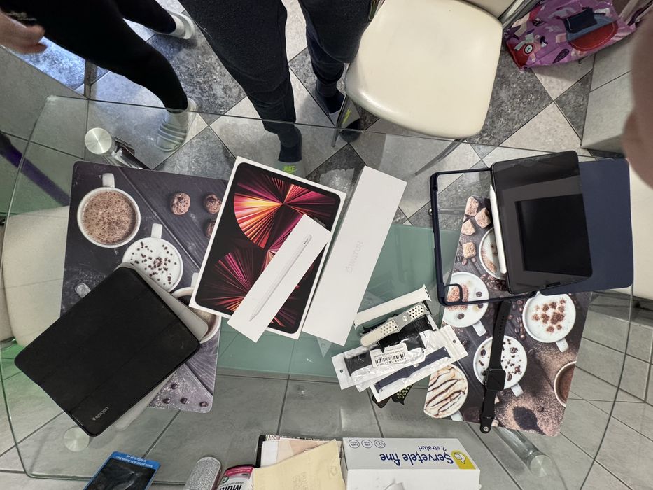 Ipad Pro 11 M1 256GB Wi-Fi + Cellular + Apple Pencil Pro