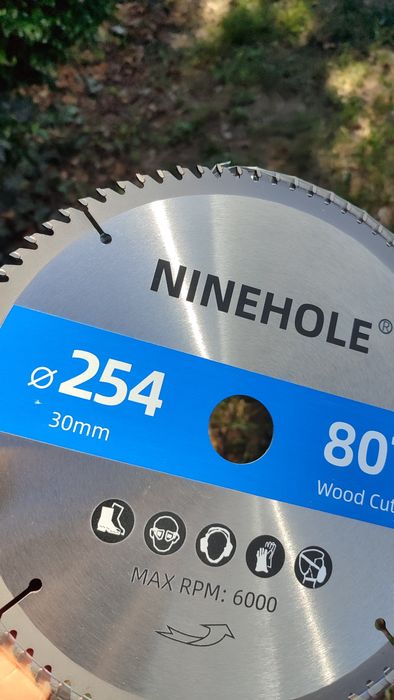 discuri circular mici și mari