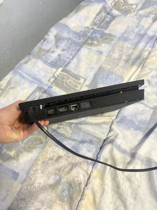 Здравейте Продавам PS4