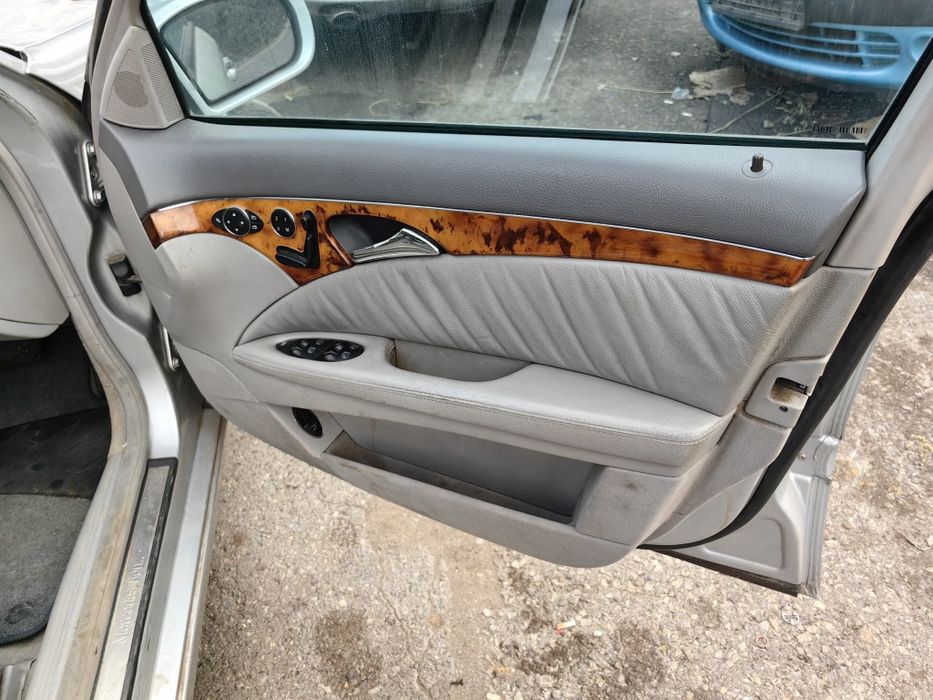 Мерцедес E240 2.6 177к.с На Части! Mercedes E 240 W211