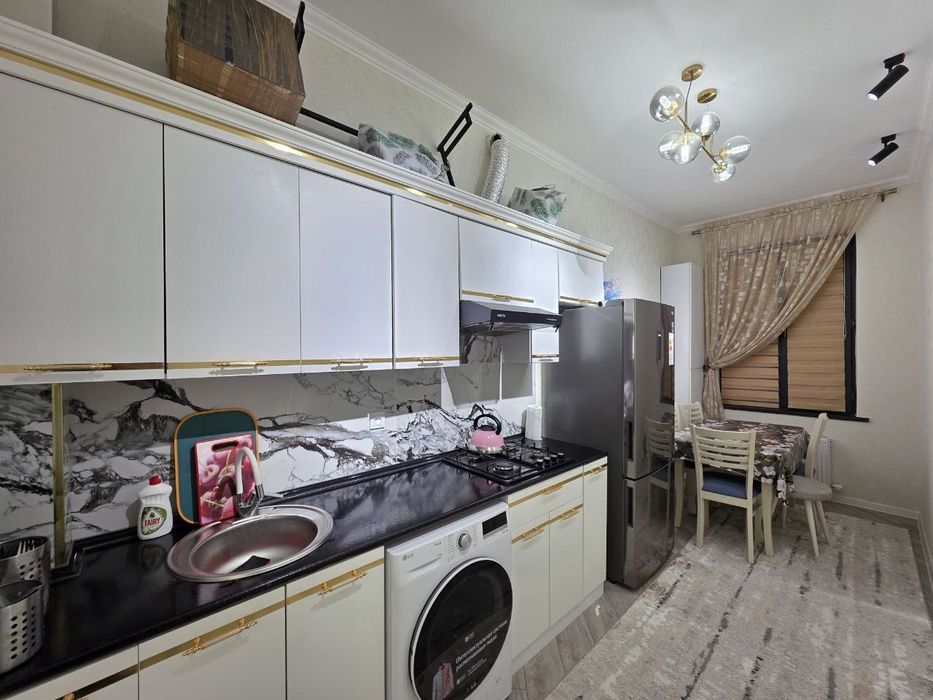 Продаётся  3х комнатная квартира