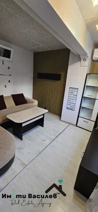 Продава се Двустаен апартамент в София, Център - 50 кв.м за 1377 €/кв.м - Снимка #1