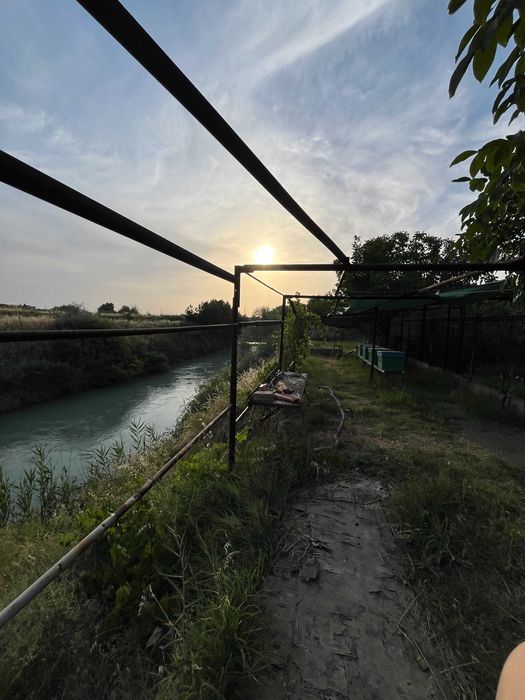 Продаётся дачный участок в Кибрайском районе на берегу канала Бозсу