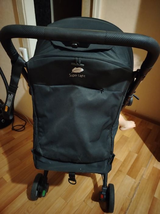 Продам коляску.. Коляске год..