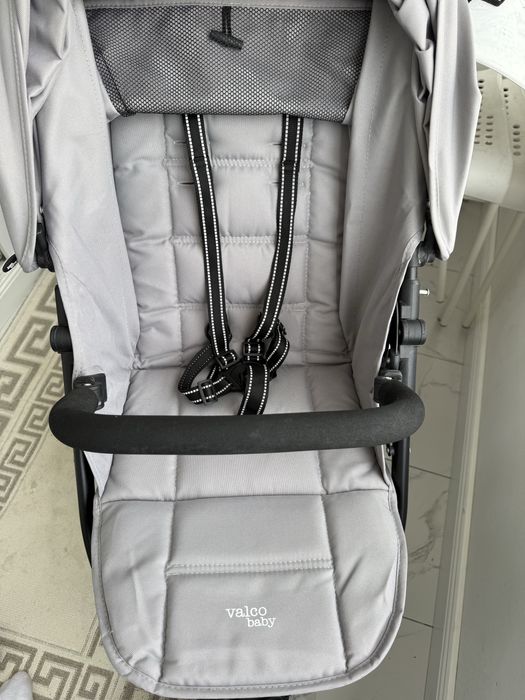 Продам коляску срочно valco baby