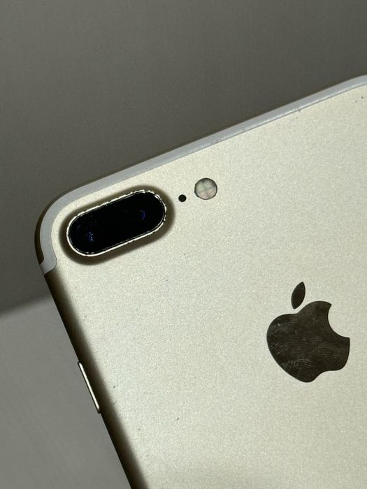 Iphone 7Plus 32gb Gold