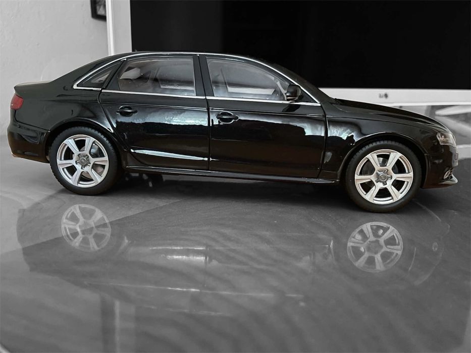 Macheta Audi A4 B8 scara 1:18