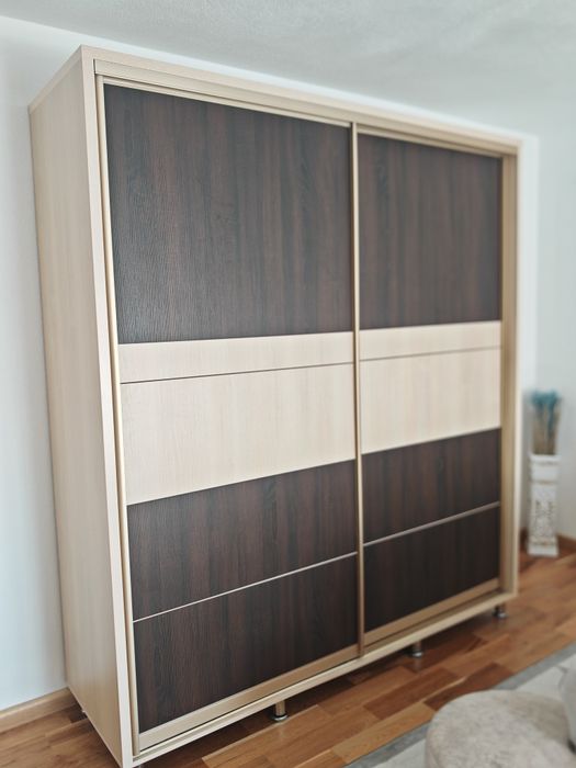 Dulap nou, cumpărat de la Oscamob!