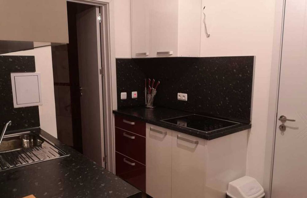 Дава се под наем Двустаен апартамент в Бургас, Сарафово - 45 кв.м за 175 € - Снимка #2