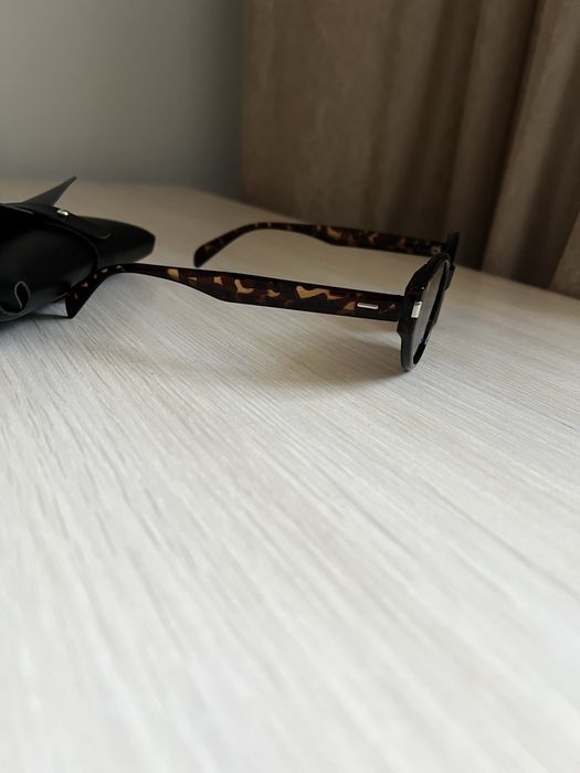 Очки женские солнцезащитные