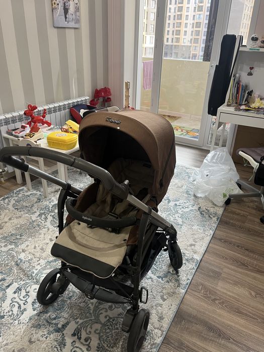 Продам Прогулочную коляску