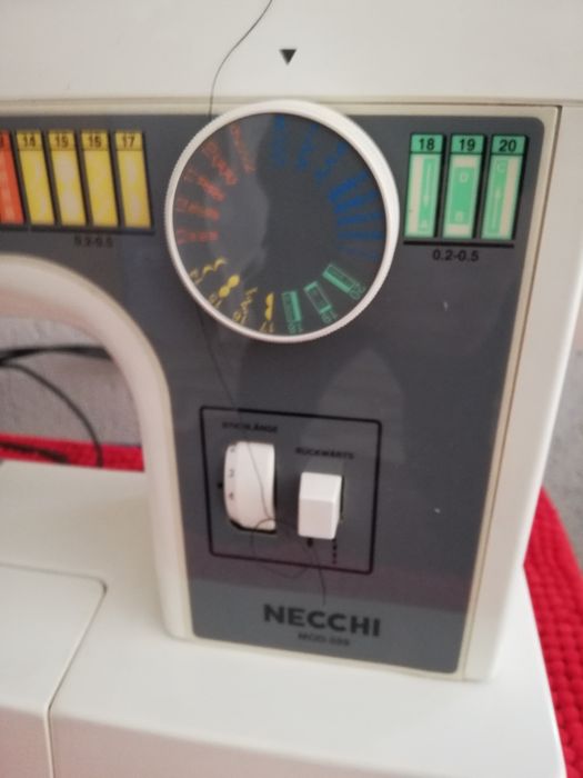 Mașina de cusut Necchi 559 Germania
