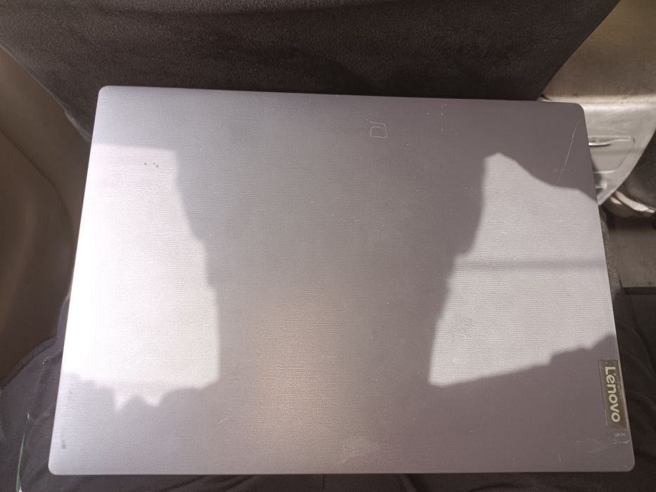 Продам ноутбук lenovo