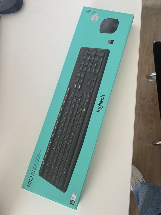 Tastatura si mouse logitech mk235 wireless noi sigilate