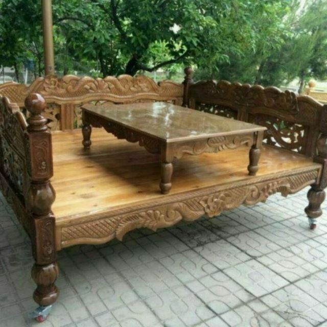 Сури тапчан карават