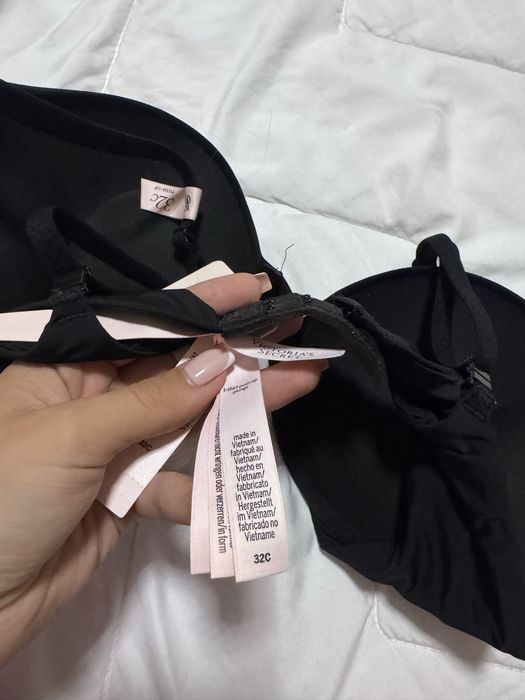 Сутиен Victoria’s  Secret