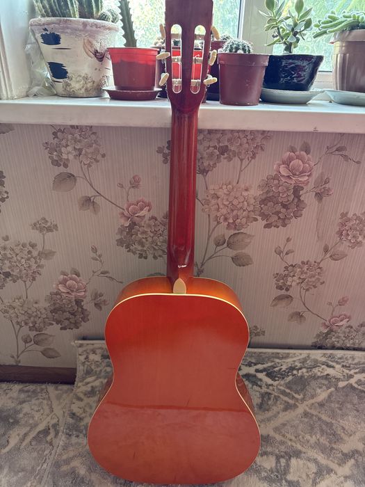 Klassik gitara – yangi o‘rganuvchilar uchun