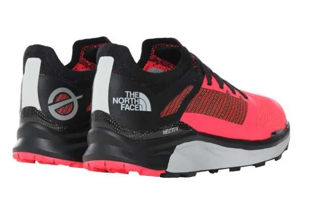 Маратонки The North Face Vectiv  р-р 42