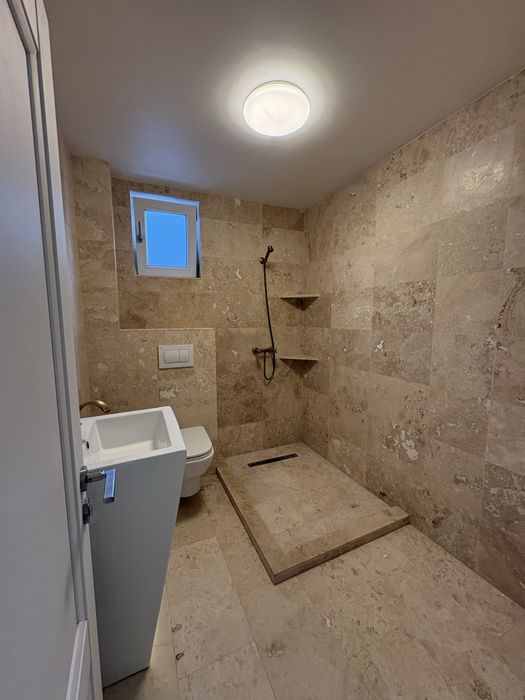 Casa 4 dormitoare renovata finisaje premium teren 459mp