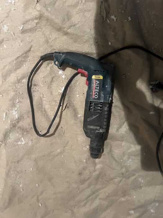 Продам инструменты в хорошем состояний