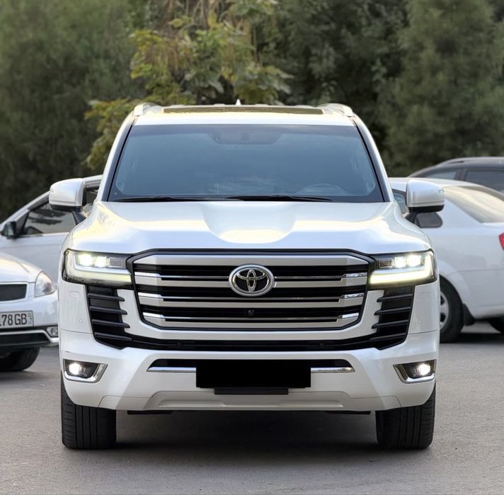 Аренда Авто с Водителем Прокат Джип Крассовер Land Crusier 300 Camry