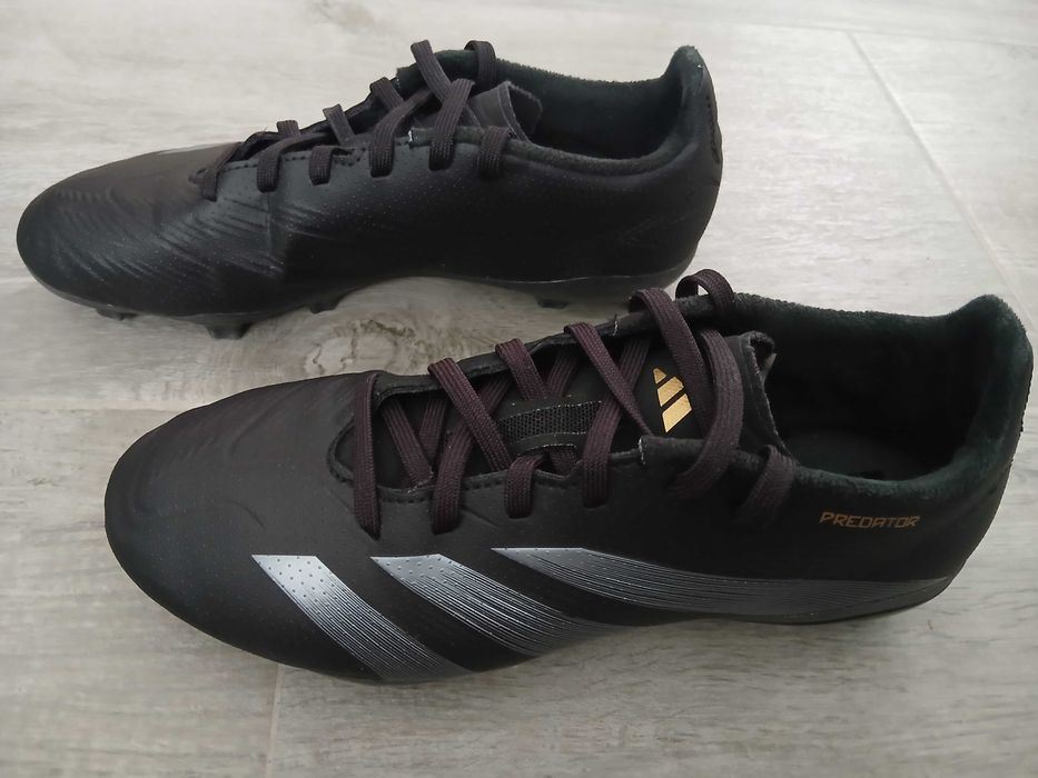 Обувки за футбол /бутонки/ Adidas 38 номер