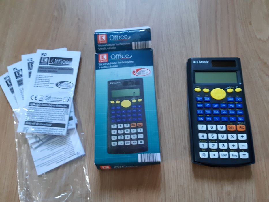 Calculator științific absolut NOU nefolosit alimentare duala