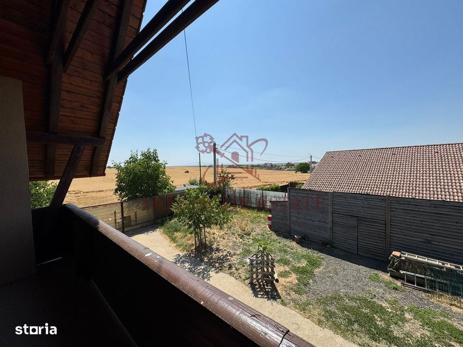 Casă spațioasă, 6 camere, teren 947 mp – Giarmata Vii, comision 0