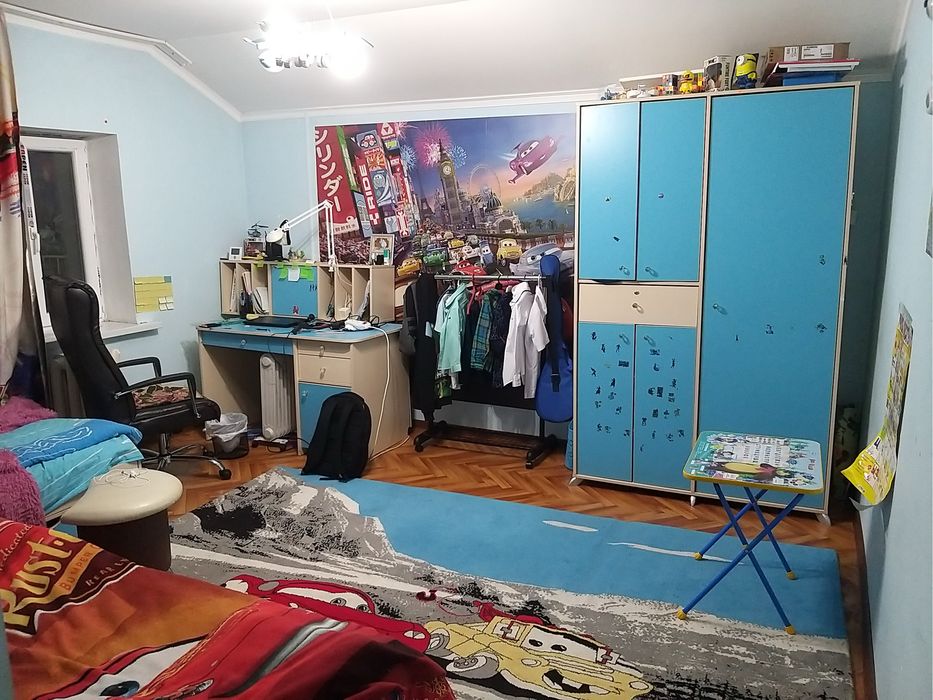 2 этажный Мансардный дом, можно под садик