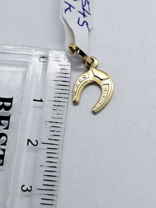 Vand pandantiv din aur 14 k 0.85 g cod 545