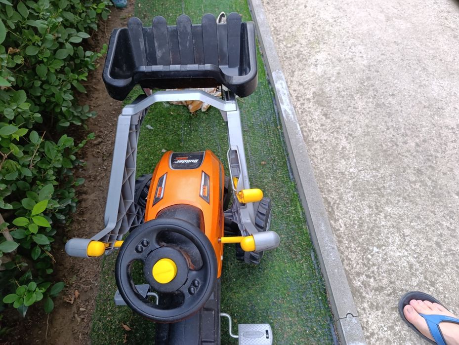 Детски трактор с ремарке