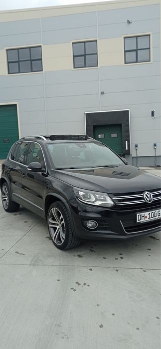 VW Tiguan R-line 2015 4Motion 4x4 bi-xenon+led panoramic