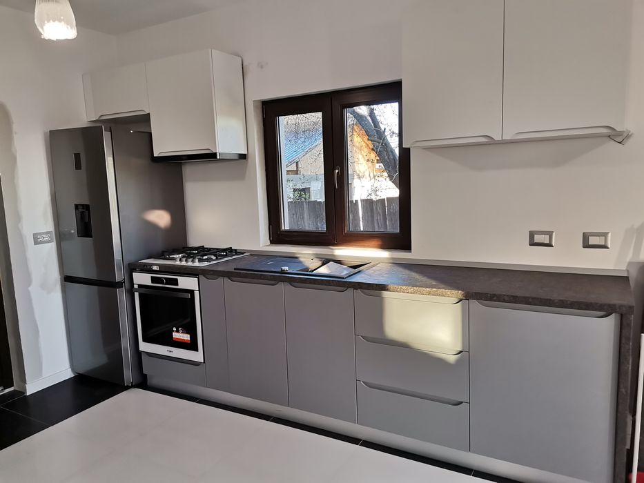 Mobila de bucatarie la comandă