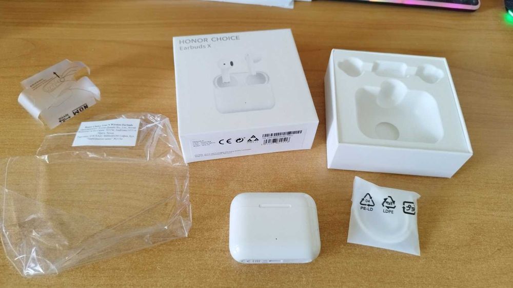 Продавам нови безжични слушалки HONOR CHOICE Earbuds X.