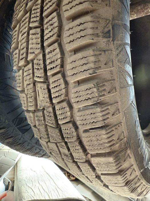 Продам зимние шины