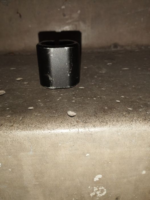 Зажим срочно продаю