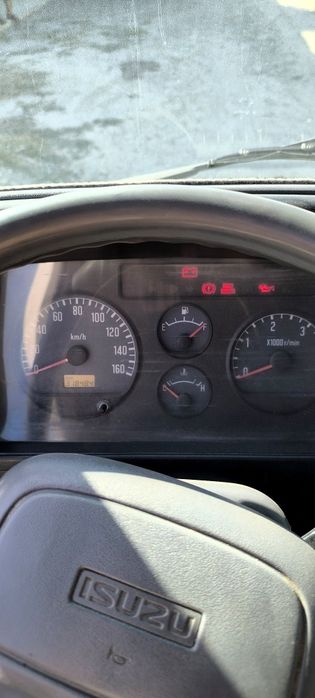 Isuzu sotiladi nqr 71