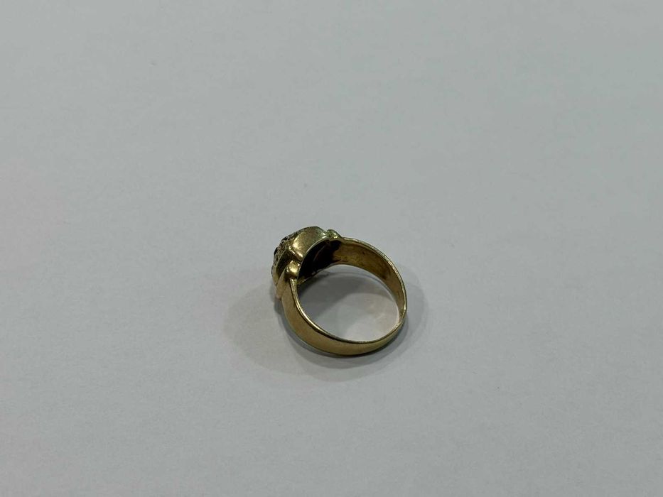 Дамски златен пръстен 4,07г – 14К (585)